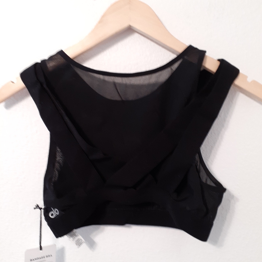 NEW with tags ALO YOGA BLACK BANDAGE BRA SZ SMALL